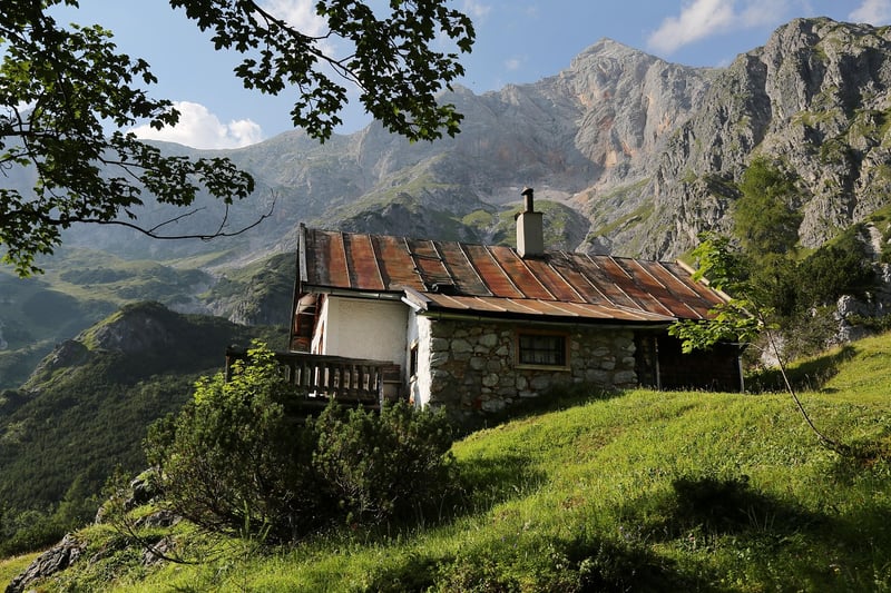 Nature Lodges